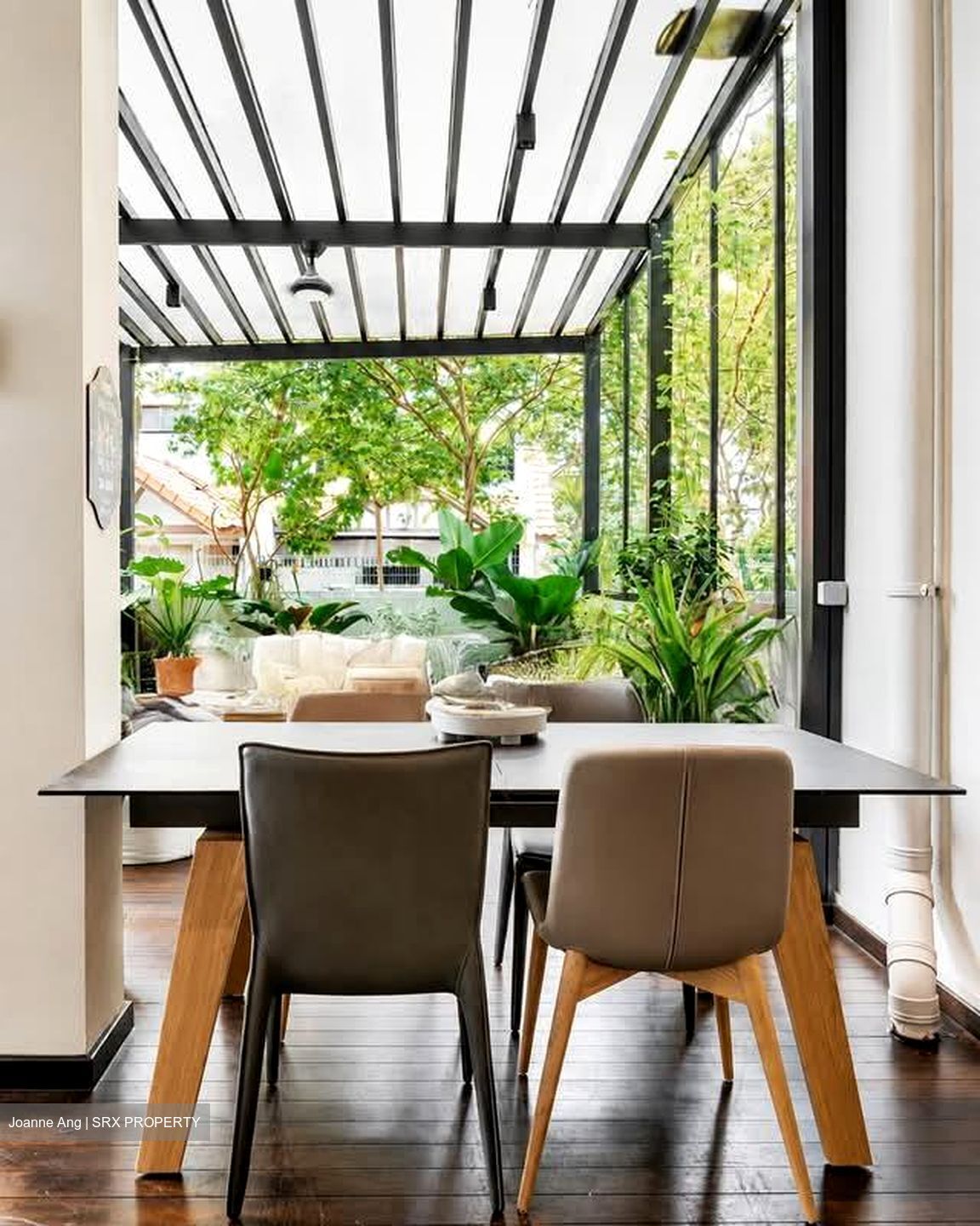East Coast Residences (D16), Apartment #587281041